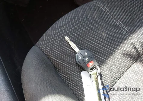 2018 Nissan Sentra S из США, поврежденный, VIN 3N1AB7APXJY217472